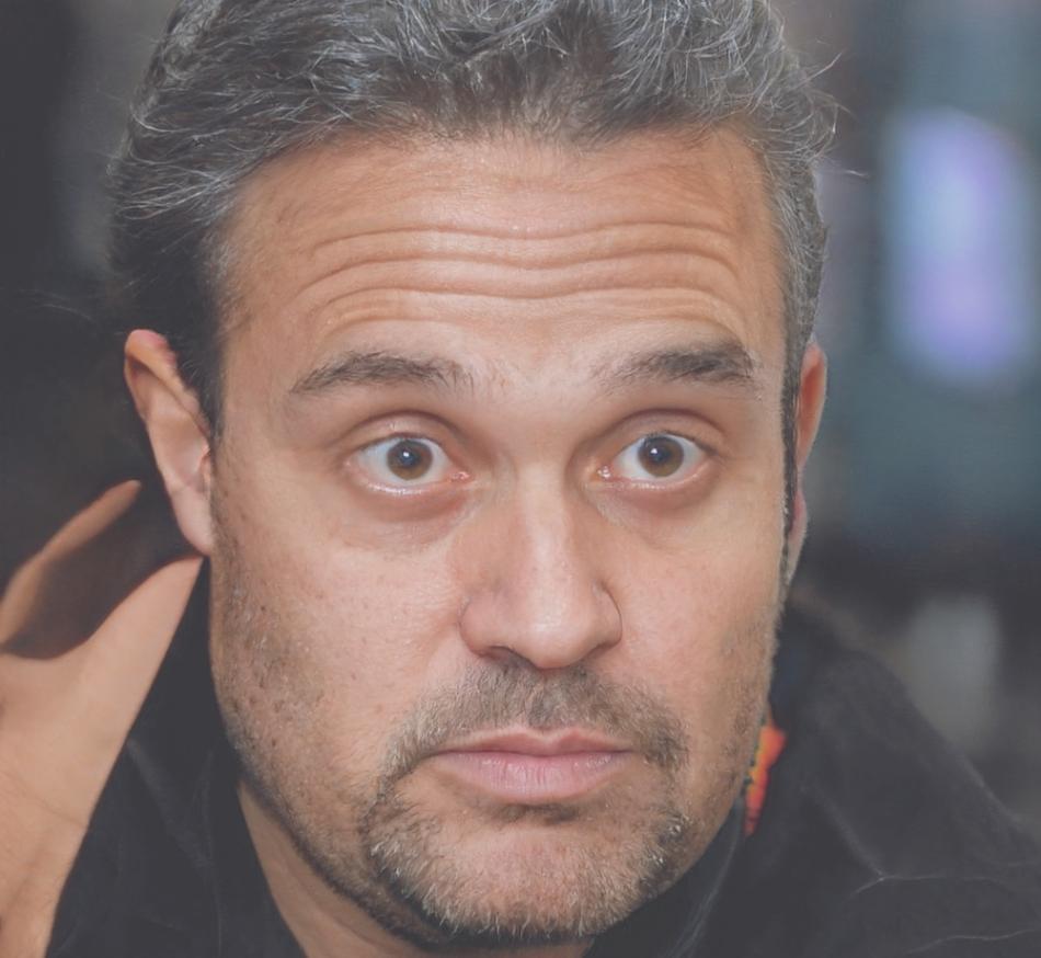 Досвідчений викладач джаз-дансу під час майстер-класу